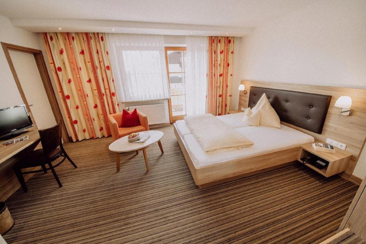 Haus Maria Hotel Bad Fussing Bagian luar foto